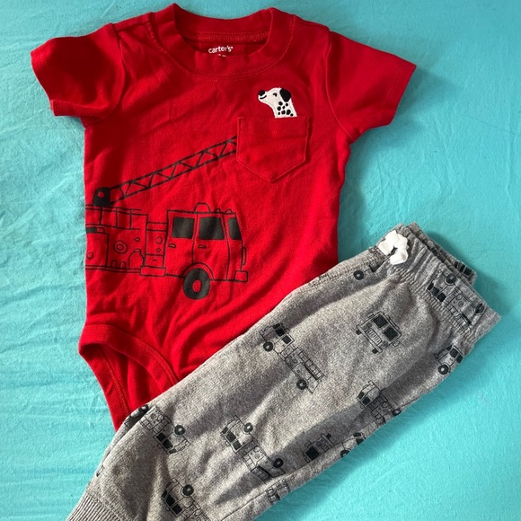 Outfit - Picture 1 of 1